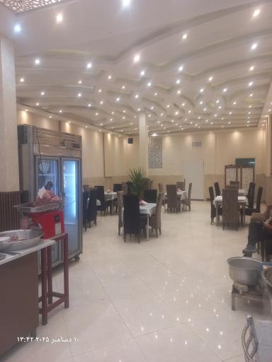 عکس کبابی نیک فطرت