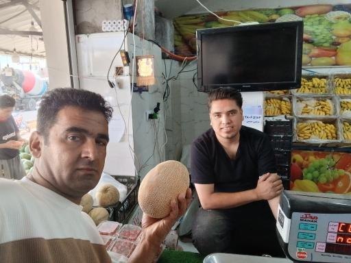 عکس میوه فروشی زعفرانیه