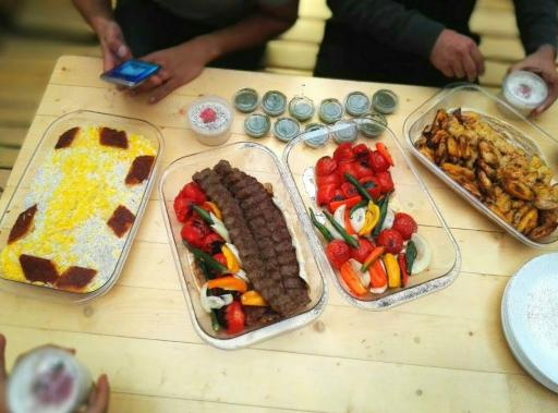 عکس کبابچی اکسپرس اکباتان