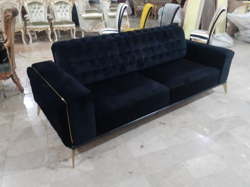 عکس کارگاه تعمیرات مبل هیمه