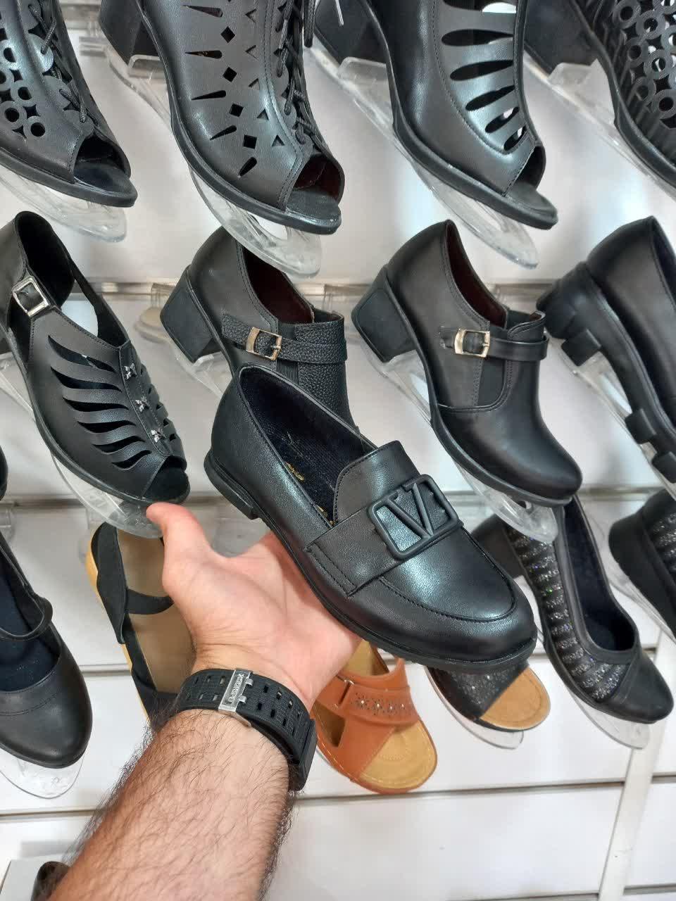 عکس کیف و کفش میلاد