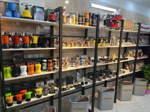 عکس فروش و پخش قهوه و شکلات (Roast) 