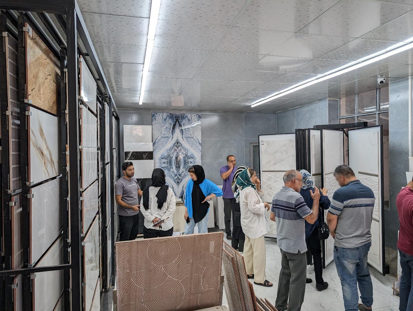 عکس پخش عمده کاشی و سرامیک فتاحی 