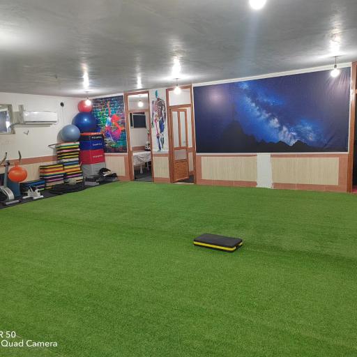 کلینیک ورزشی فرزام