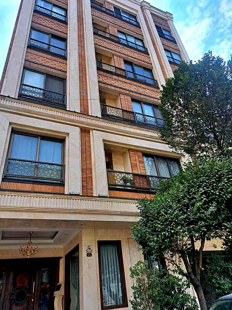 عکس ساختمان تندیس ظفرقندی