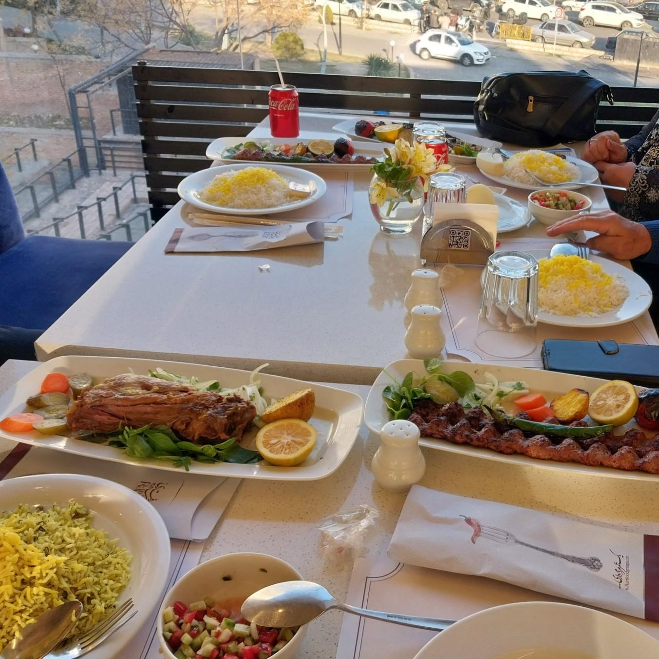 عکس چلوکباب رفتاری شعبه بام لند