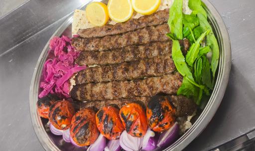 عکس رستوران فست فود میکائیل