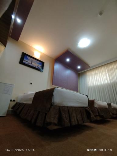 عکس هتل یاقوت شرق مشهد