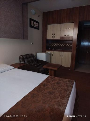 عکس هتل یاقوت شرق مشهد