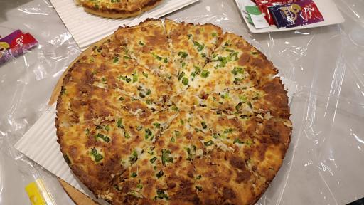 عکس پیتزا شهر ما