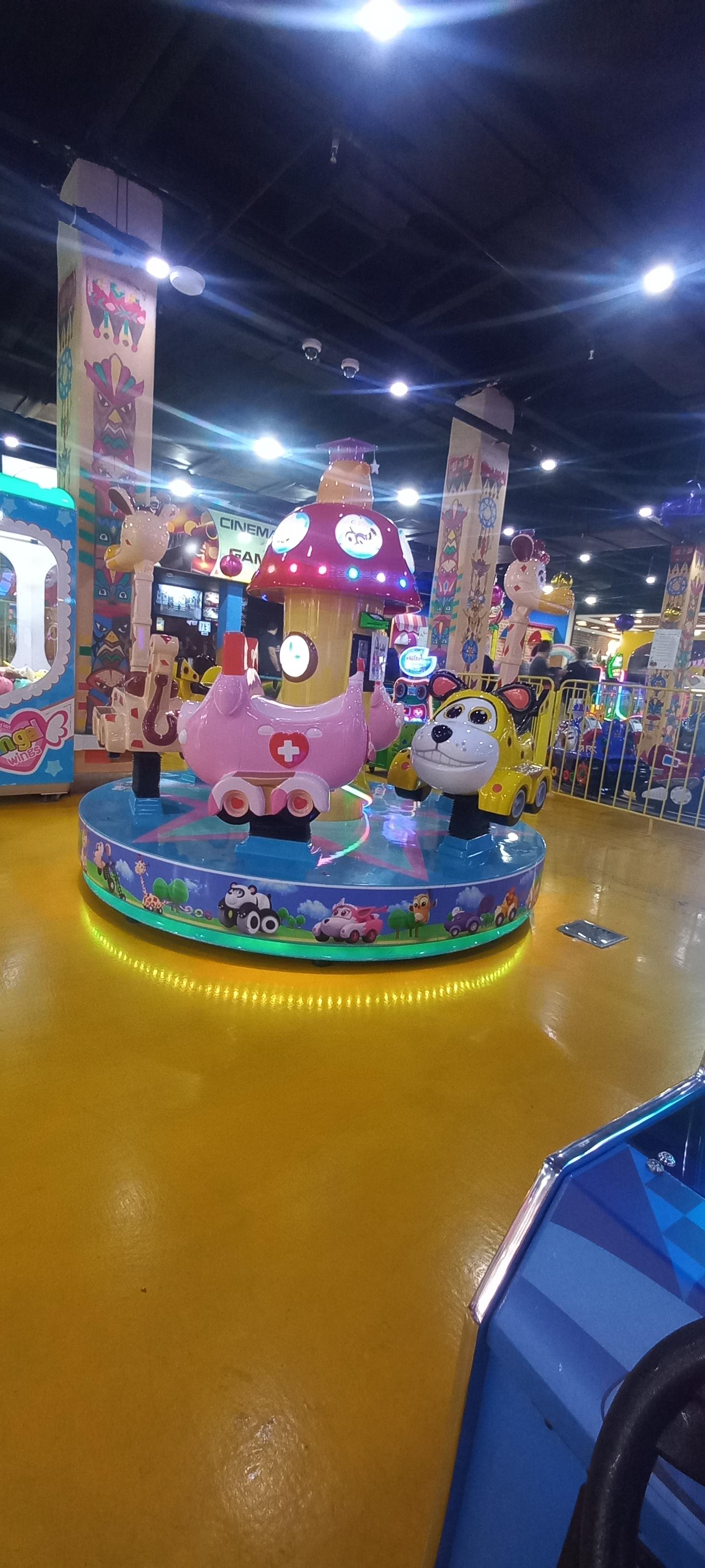 عکس مرکز خرید آی مال