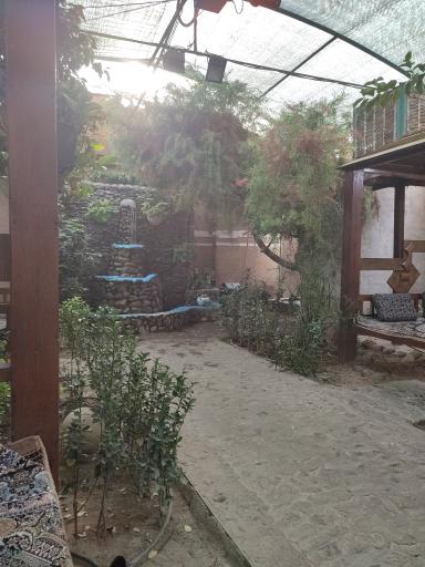 عکس باغ رستوران سنتی شبستان