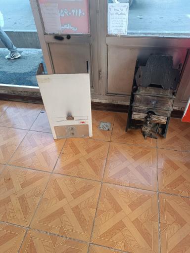 عکس تعمیرات لوازم خانگی علیخانی