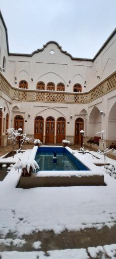 عکس هتل شاه نشین