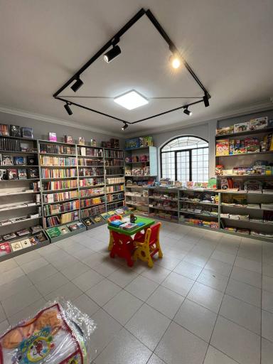 عکس کافه کتاب بلوا