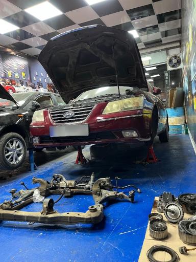 عکس تعمیرگاه هیوندا سنتر