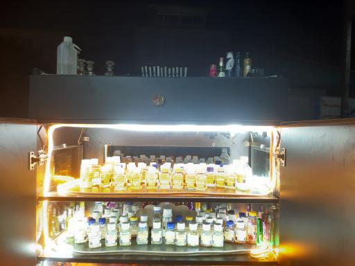 عکس عطر ولونیا