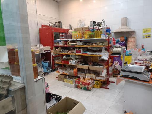 عکس میوه فروشی شرف الدین