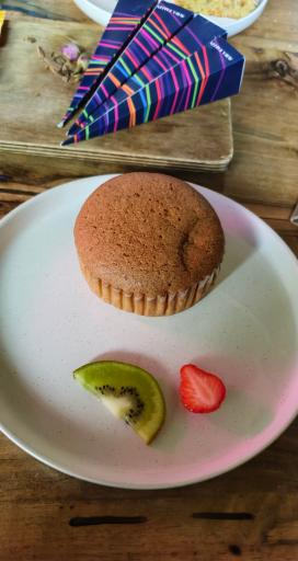 عکس نان آیرا