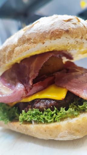 عکس فودکورت هپی مارت