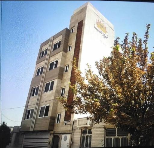 عکس ساختمان خورشید