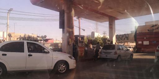 عکس پمپ بنزین سروش