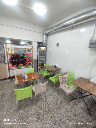 عکس پیتزا ساندویچ آداک