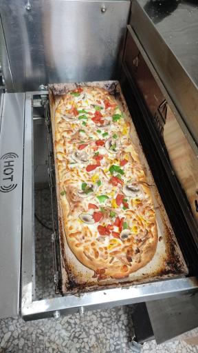 عکس پیتزا ساندویچ آداک