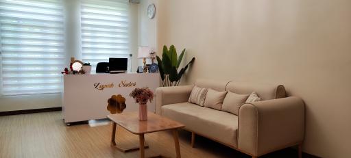 عکس کلینیک روانشناسی زینب نادری