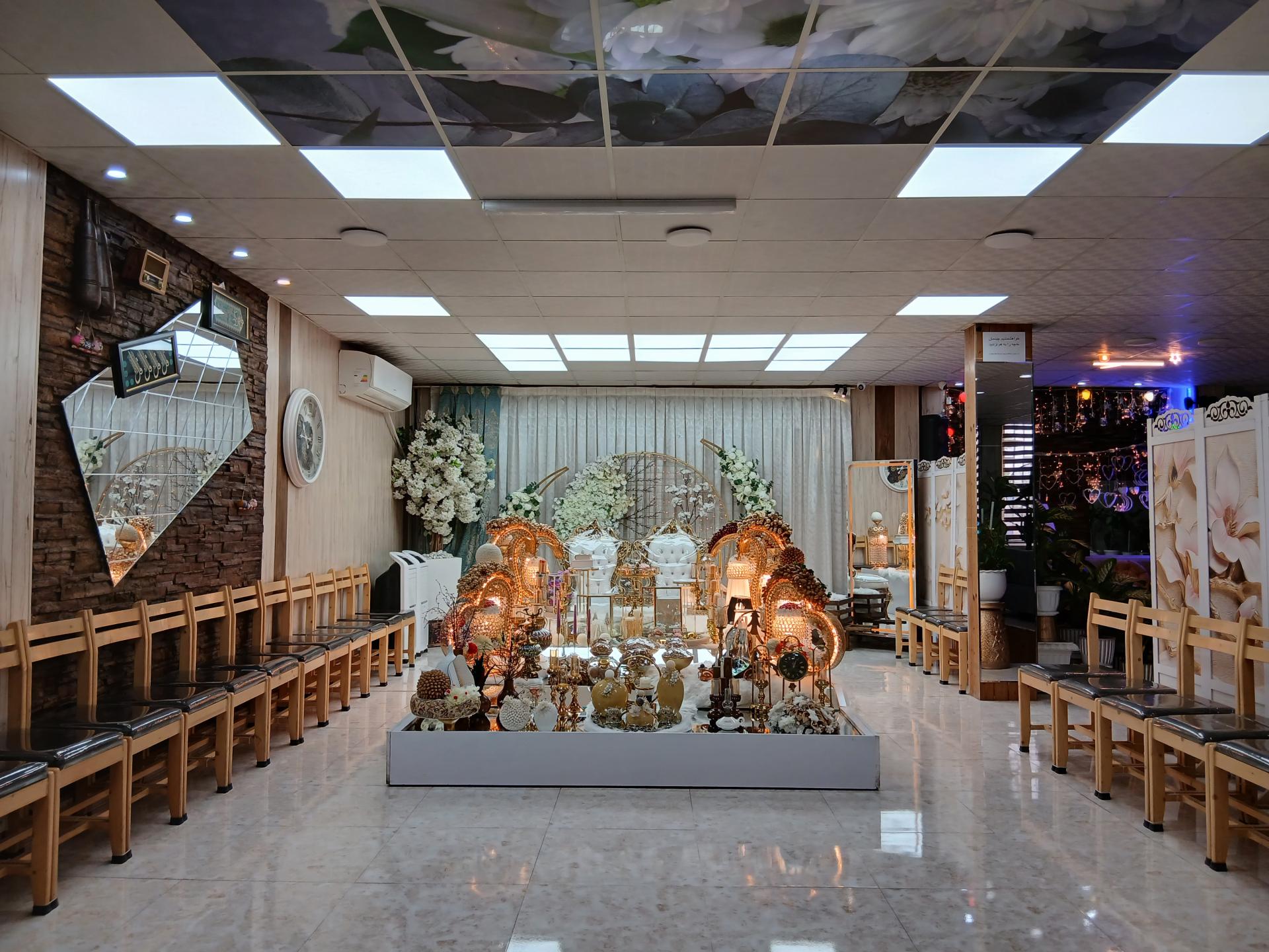 عکس دفتر ازدواج ۱۴ رباط کریم : شکوهی