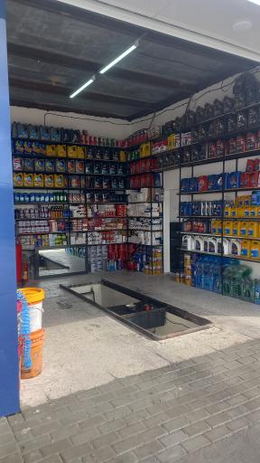 عکس تعویض روغن و سرویس لاستیک تعاون