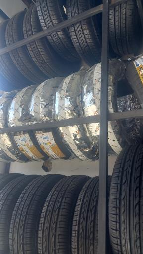 عکس تعویض روغن و سرویس لاستیک تعاون