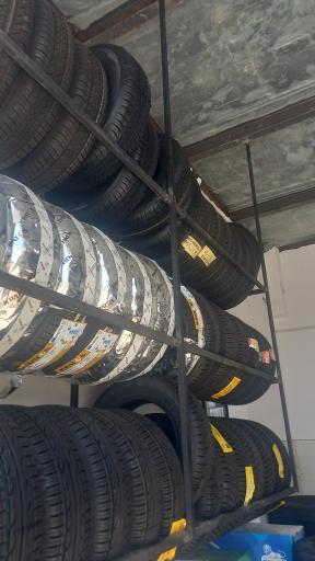 عکس تعویض روغن و سرویس لاستیک تعاون