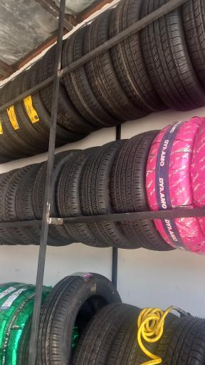 عکس تعویض روغن و سرویس لاستیک تعاون