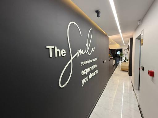 عکس کلينيک دندانپزشکی دکتر لبخند