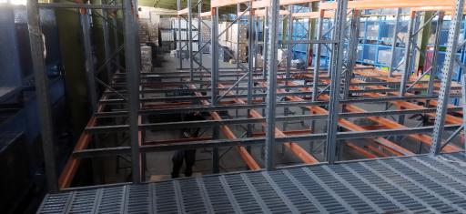 قفسه سازه صنعت پاشایی