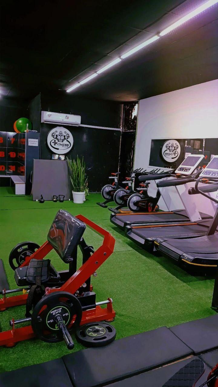 عکس باشگاه بدنسازی فیتنس پلاس 