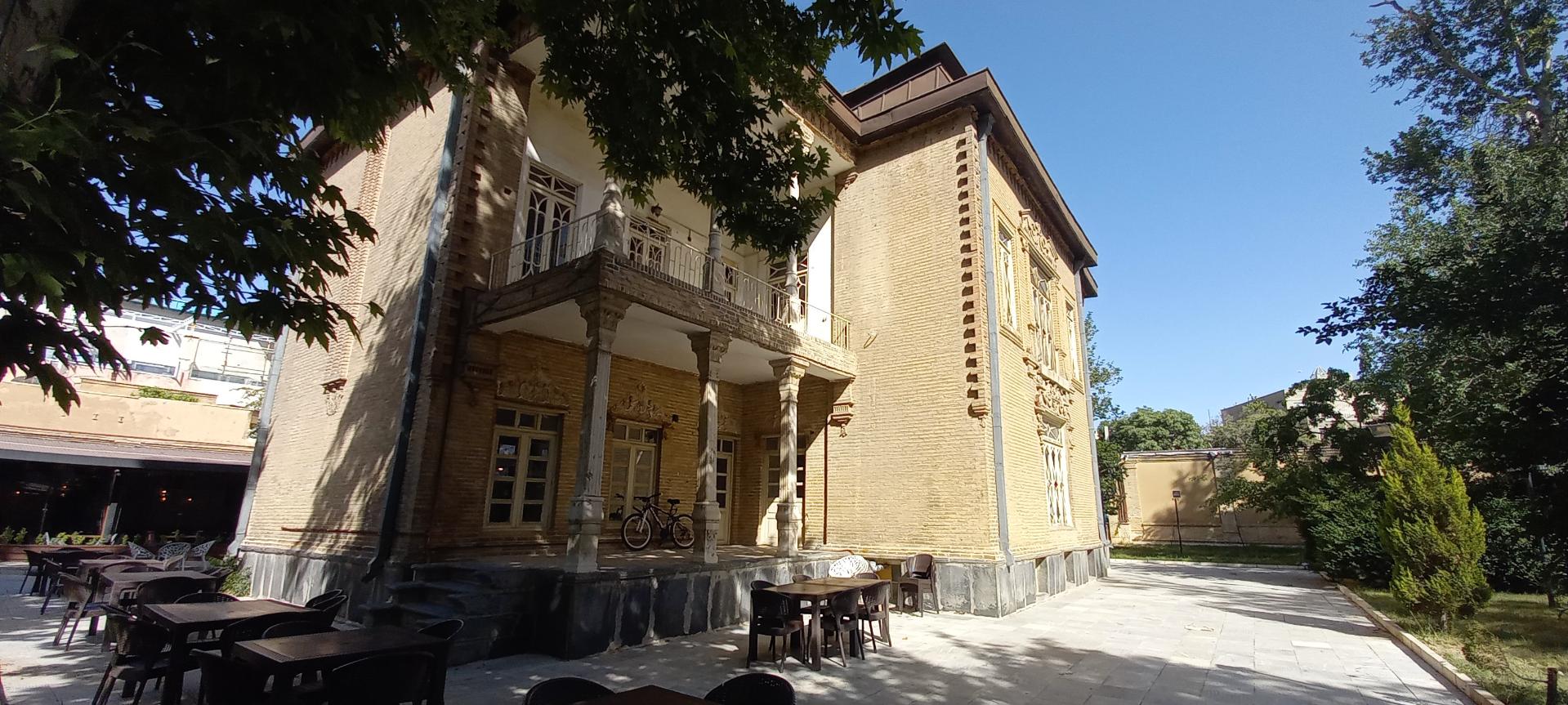 عکس موزه مفاخر و مشاهير