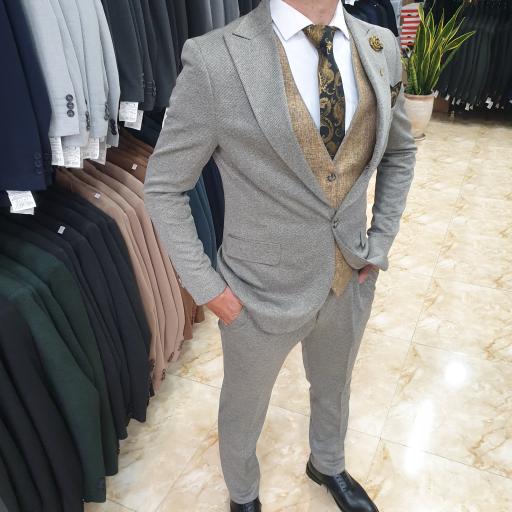 عکس کت و شلوار ویکتور