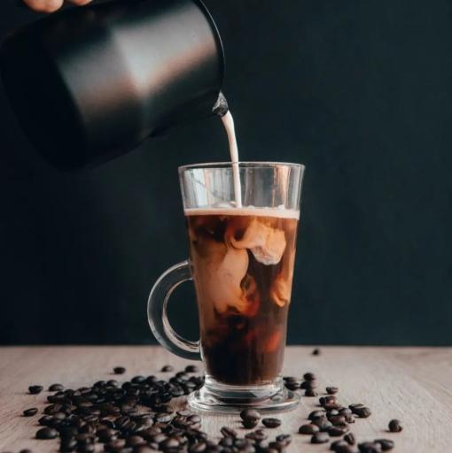 عکس کافه ترنم