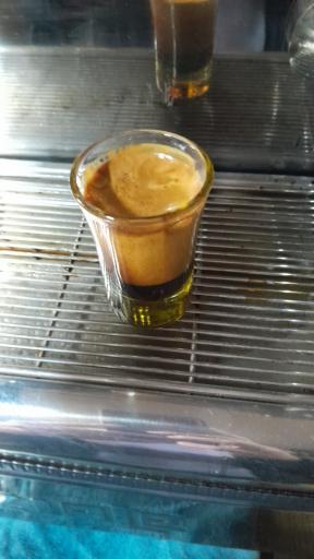 عکس کافه ترنم