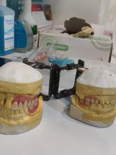 عکس مرکز دندانپزشکی و دندانسازی نکو