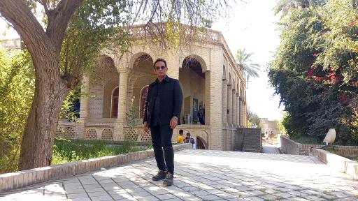 عکس عمارت صمیمی