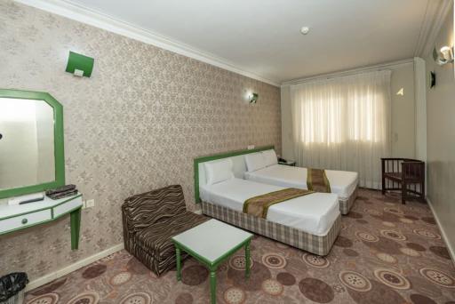 عکس هتل فجر