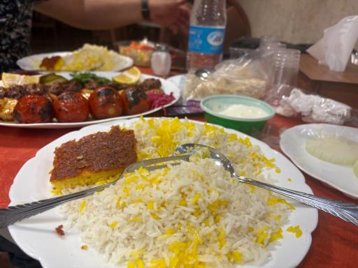 عکس رستوران آبشار