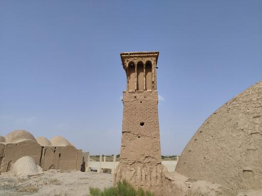 عکس آب انبار فرهاد گرد