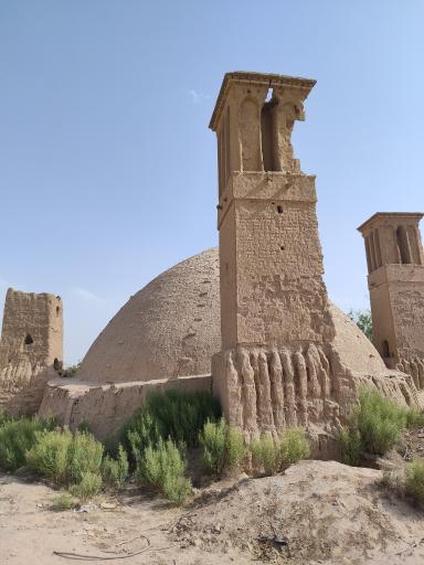 عکس آب انبار فرهاد گرد