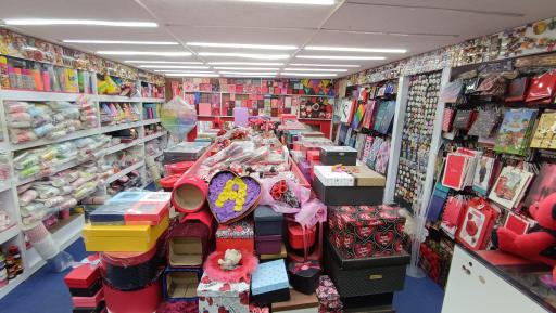 عکس فروشگاه مستر تویز