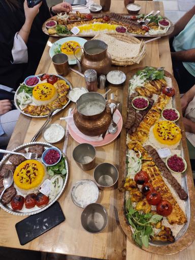 عکس کبابی نور