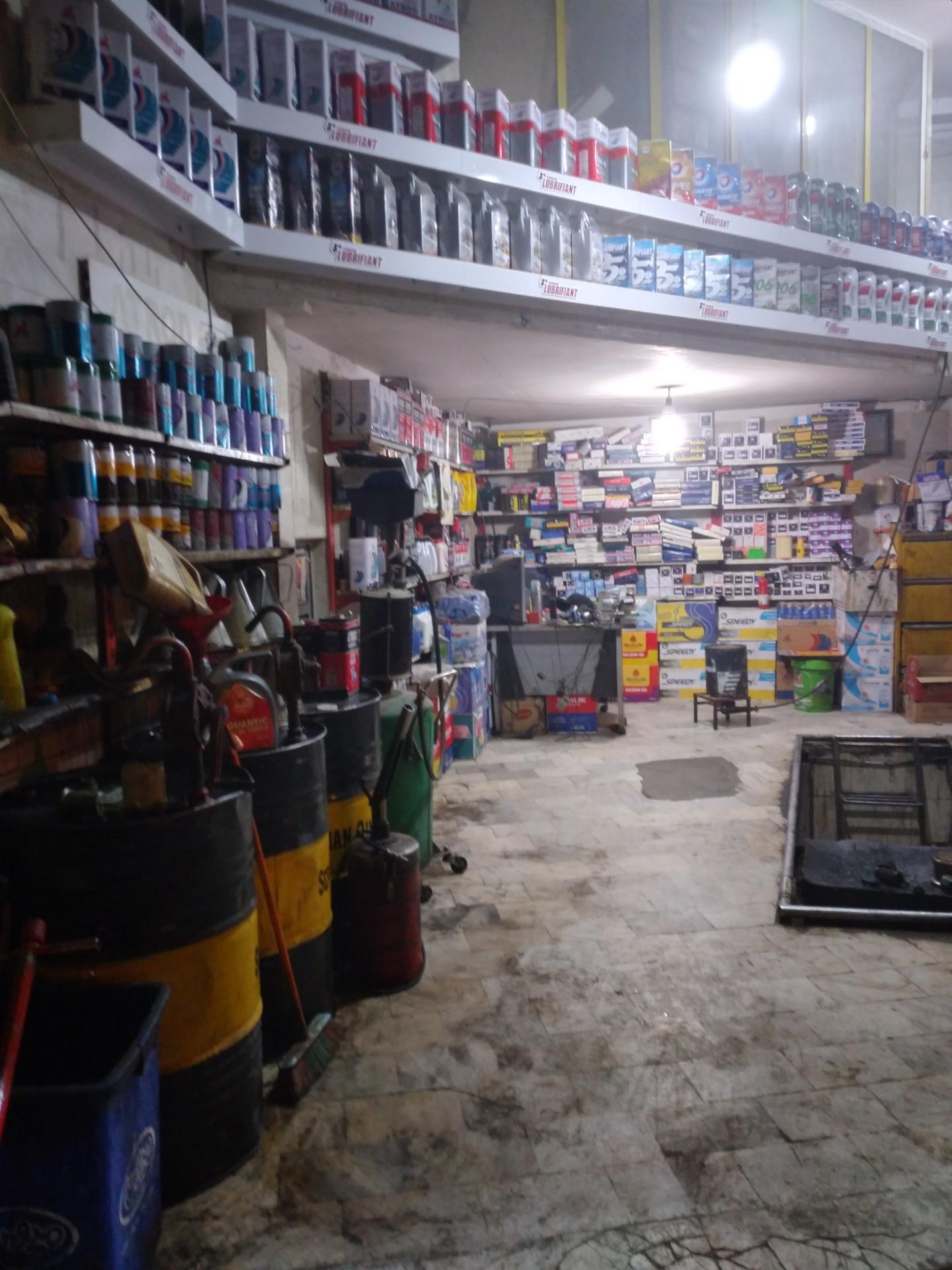 عکس تعویض روغنی وحید 